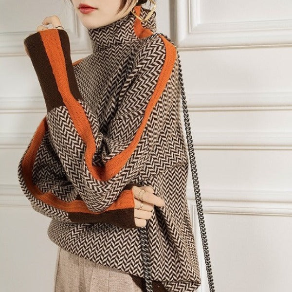 Alma | Trøje med høj krave og kontrasterende striber