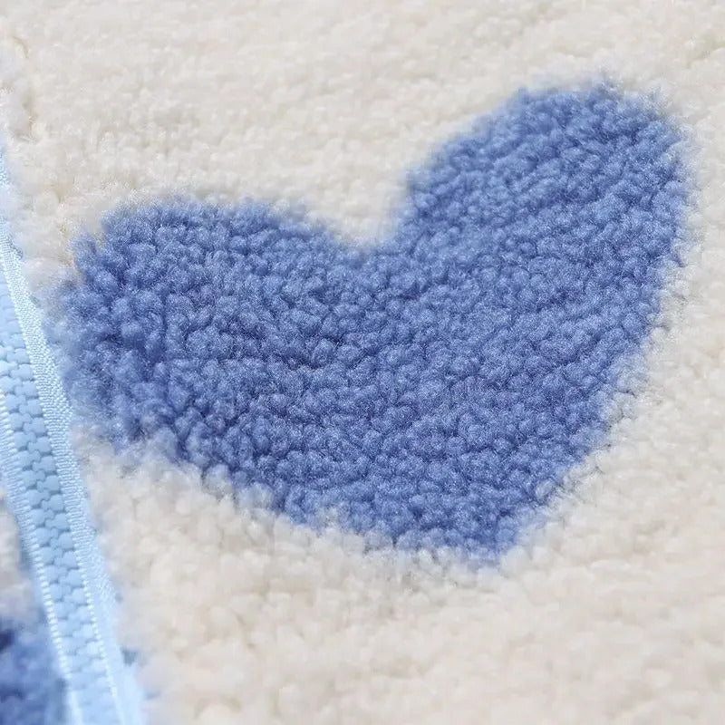 Alma | Vendbar jakke med hjerter